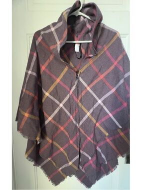 Plaid Spring Poncho Lilac Purple